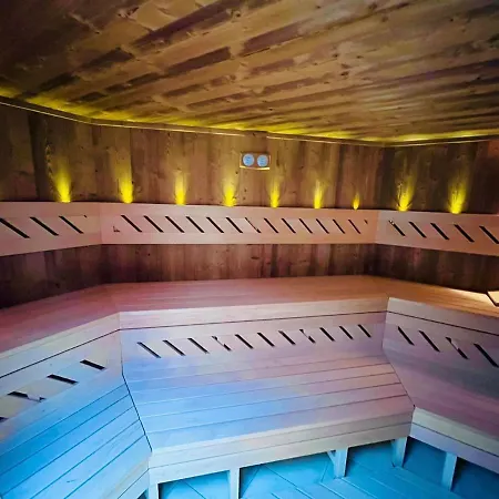 Hetkuti Wellness Hotel Mor