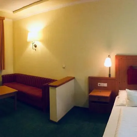 Hetkuti Wellness 호텔 4*