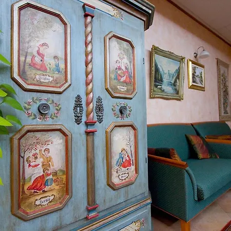 Hetkuti Wellness 4* Mór