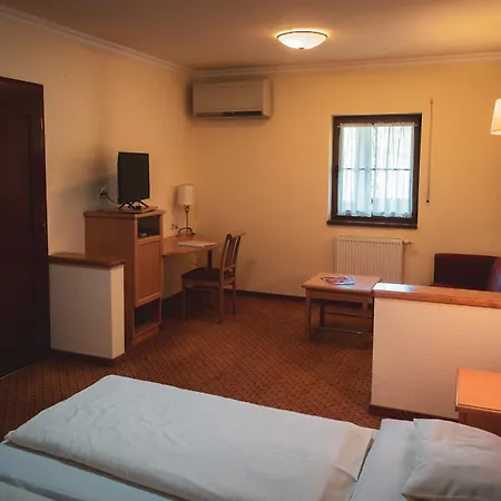 Hetkuti Wellness 4* Mor